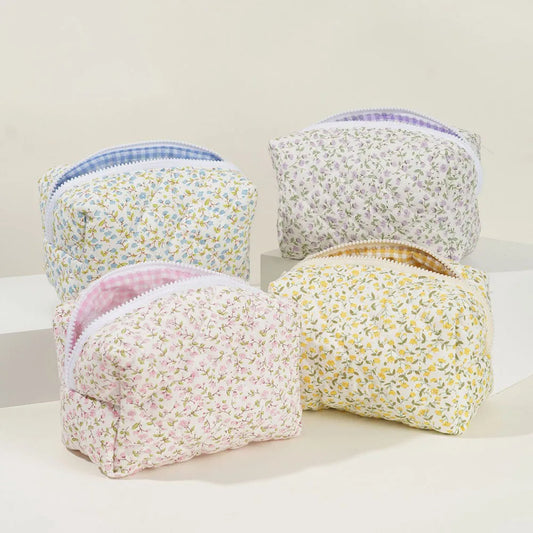 Storage Organizer Floral Puffy Quilted Makeup Bag Flower Printed Cosmetic Pouch Large Travel Cosmetic Bag Makeup Accessory